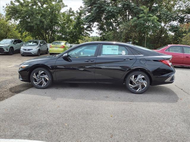 new 2025 Hyundai Elantra car, priced at $26,454