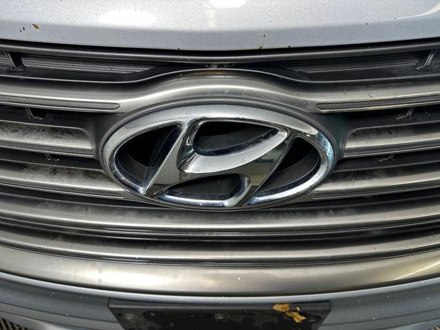 used 2019 Hyundai Santa Fe XL car, priced at $11,990