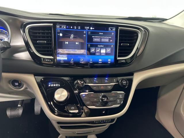 used 2024 Chrysler Pacifica car, priced at $29,990