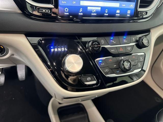 used 2024 Chrysler Pacifica car, priced at $29,990