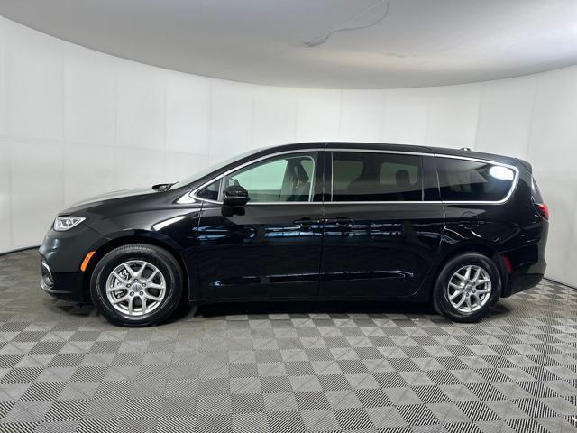 used 2024 Chrysler Pacifica car, priced at $29,990