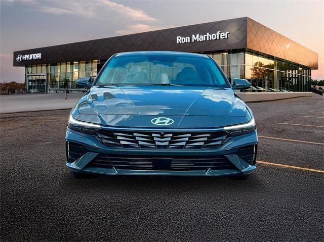 new 2025 Hyundai Elantra car, priced at $27,441