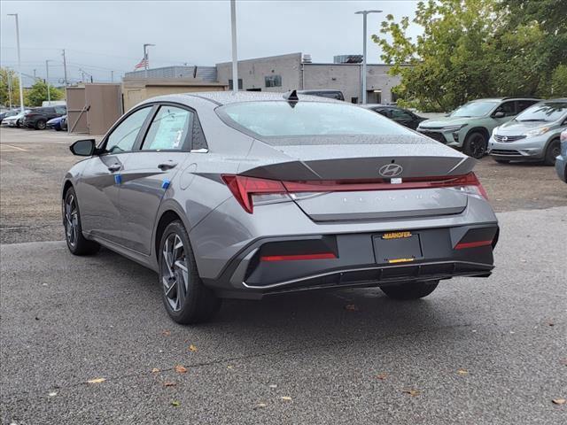 new 2025 Hyundai Elantra car, priced at $25,511