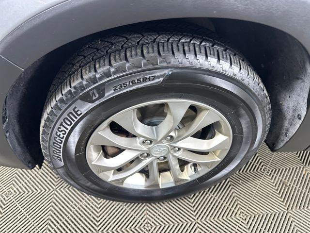 used 2020 Hyundai Santa Fe car, priced at $16,500