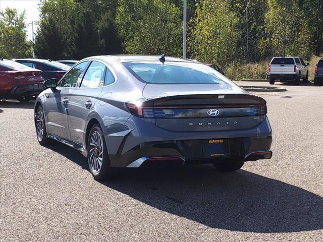 new 2025 Hyundai Sonata Hybrid car, priced at $37,351