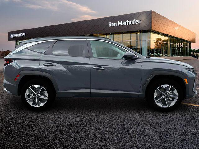 new 2025 Hyundai Tucson car, priced at $32,074
