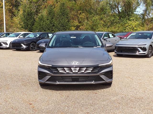 new 2025 Hyundai Elantra car, priced at $25,511