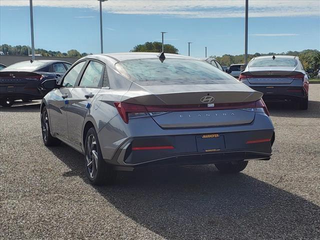 new 2025 Hyundai Elantra car, priced at $25,511