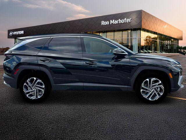 new 2025 Hyundai TUCSON Hybrid car, priced at $38,661