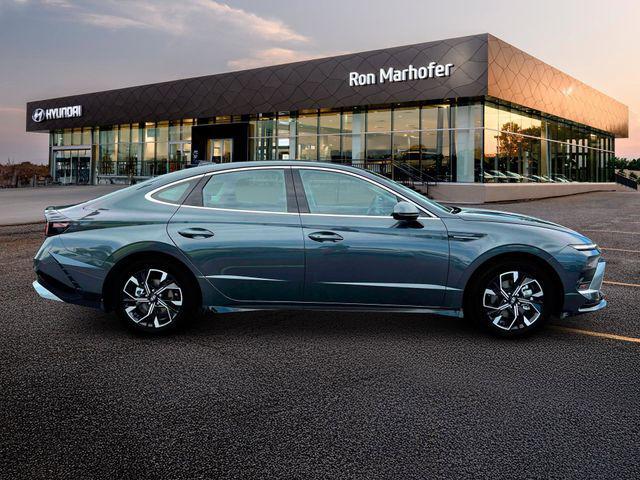 new 2025 Hyundai Sonata car, priced at $29,134