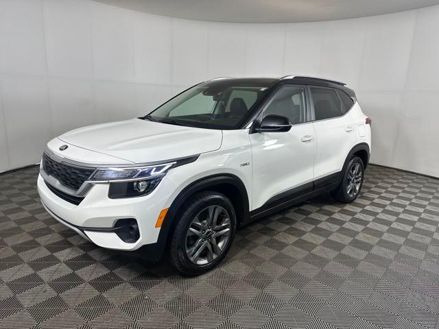 used 2021 Kia Seltos car, priced at $15,990