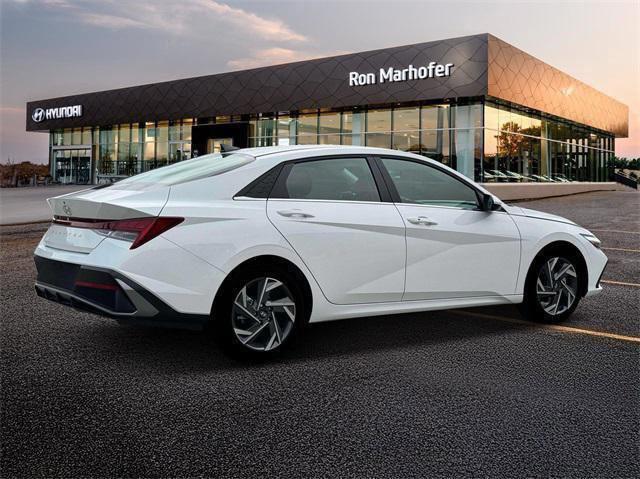 new 2025 Hyundai Elantra car, priced at $26,998