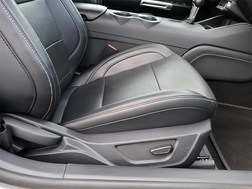 used 2024 Ford Mustang car, priced at $35,900