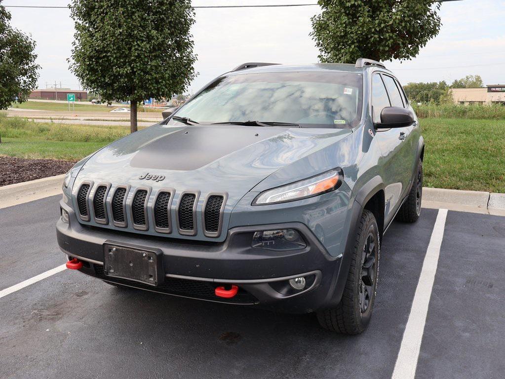 used 2014 Jeep Cherokee car, priced at $12,900