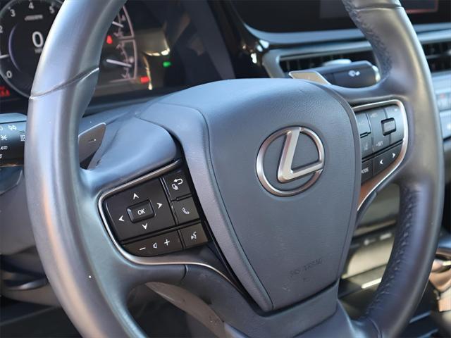 used 2022 Lexus ES 250 car, priced at $30,977