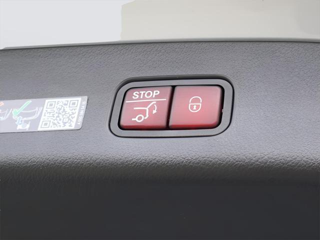 used 2024 Mercedes-Benz GLC 300 car, priced at $43,900
