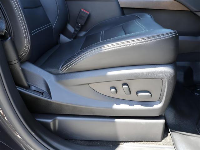 used 2018 GMC Yukon XL car, priced at $31,900