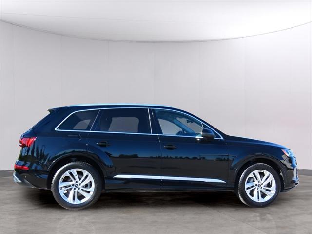 used 2021 Audi Q7 car, priced at $33,900