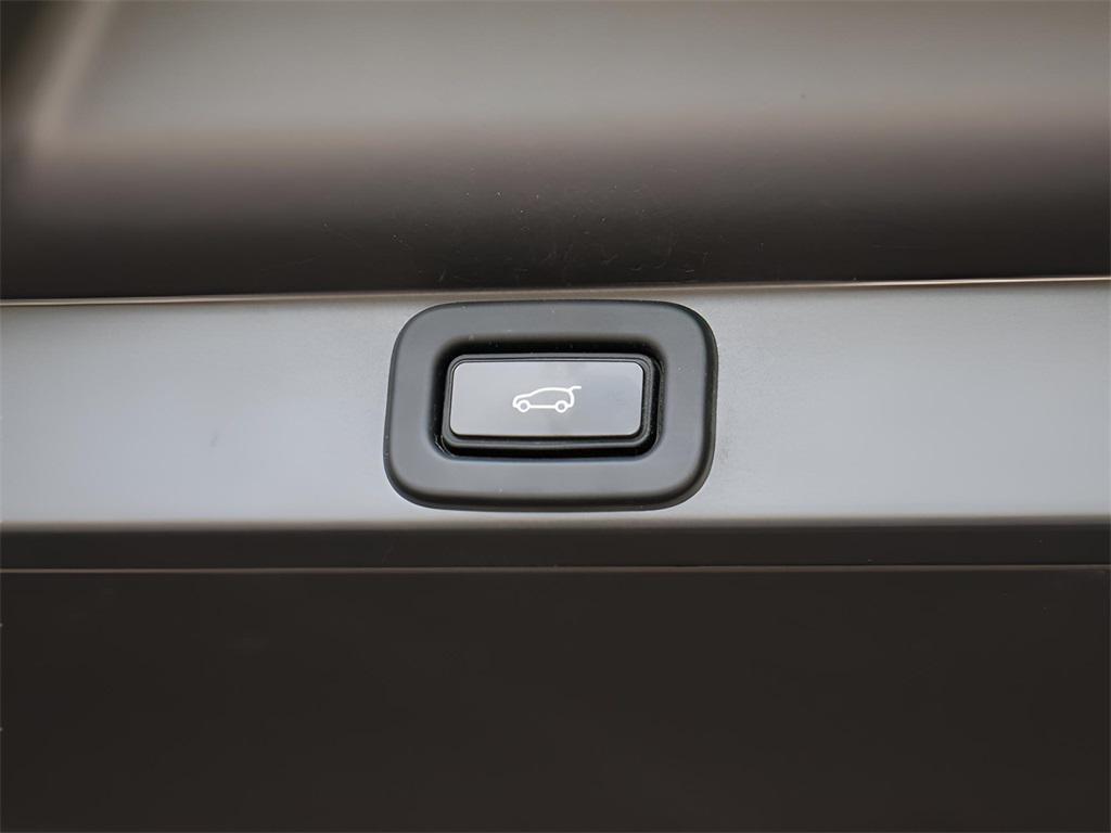 used 2023 Land Rover Range Rover car, priced at $87,900
