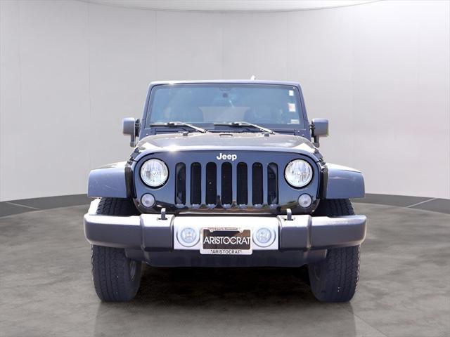 used 2015 Jeep Wrangler Unlimited car, priced at $23,900