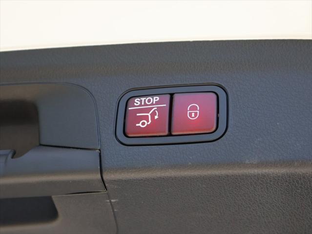 used 2025 Mercedes-Benz GLE 450e car, priced at $76,500