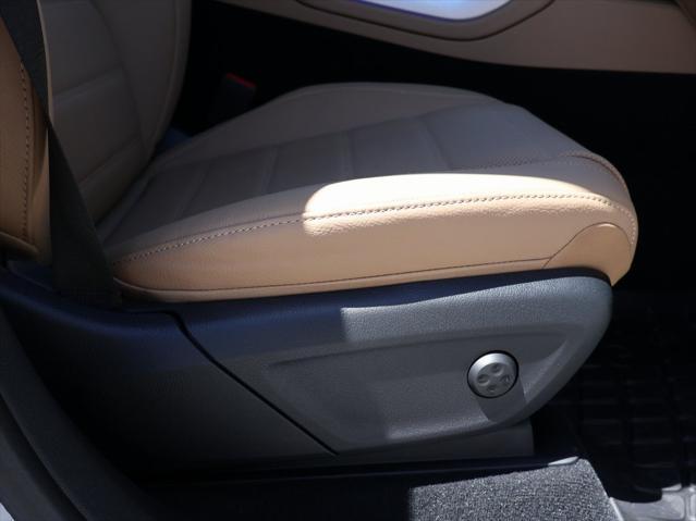 used 2025 Mercedes-Benz GLE 450e car, priced at $76,500