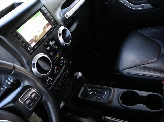 used 2015 Jeep Wrangler Unlimited car, priced at $19,900