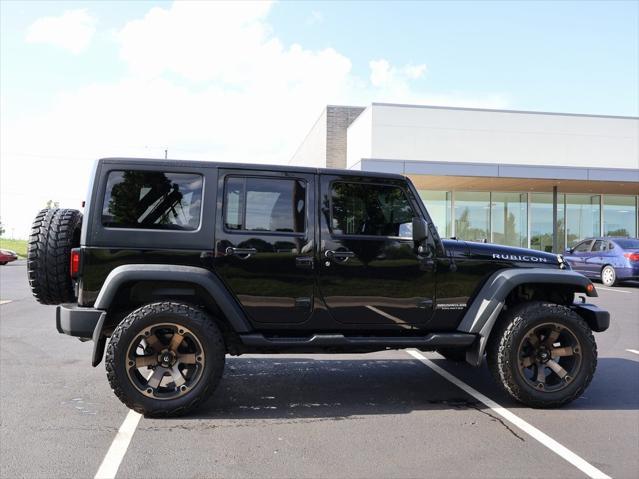 used 2015 Jeep Wrangler Unlimited car, priced at $19,900