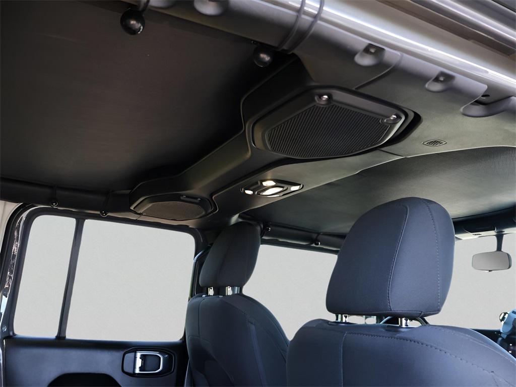 used 2020 Jeep Wrangler Unlimited car, priced at $34,900