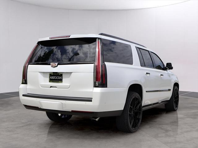 used 2019 Cadillac Escalade ESV car, priced at $38,900