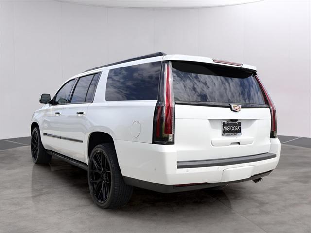 used 2019 Cadillac Escalade ESV car, priced at $38,900
