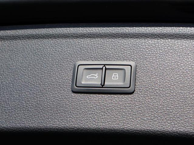 used 2018 Audi Q5 car, priced at $15,900
