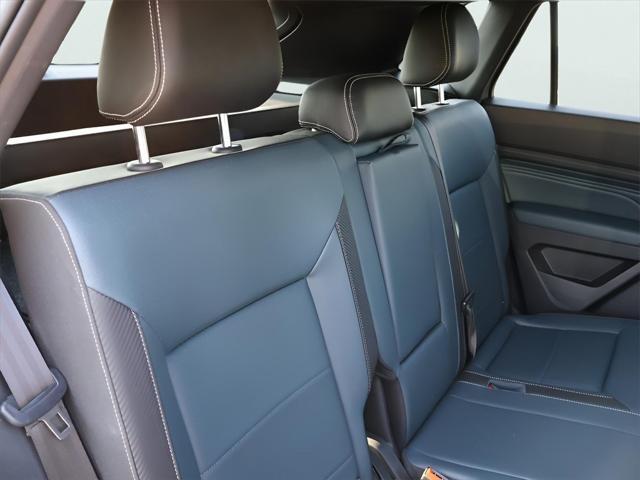 used 2021 Volkswagen Atlas Cross Sport car, priced at $24,200