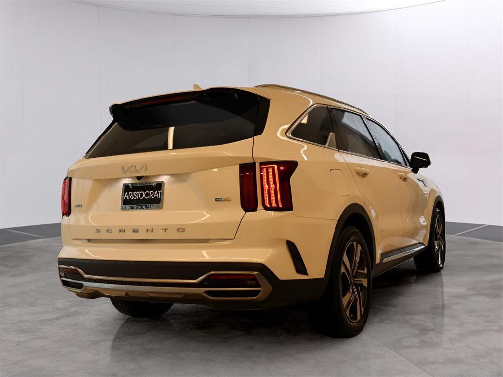 used 2022 Kia Sorento Plug-In Hybrid car, priced at $31,900