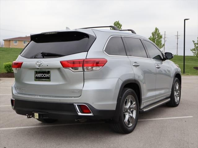 used 2017 Toyota Highlander car, priced at $18,500