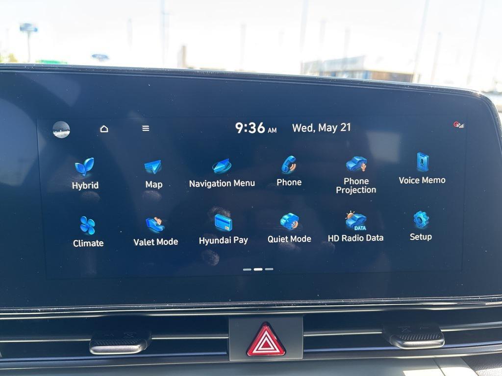 new 2025 Hyundai ELANTRA HEV car, priced at $32,085