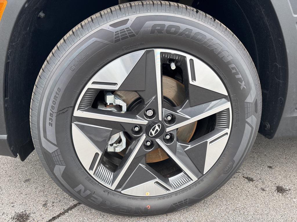 new 2025 Hyundai TUCSON Hybrid car, priced at $38,460