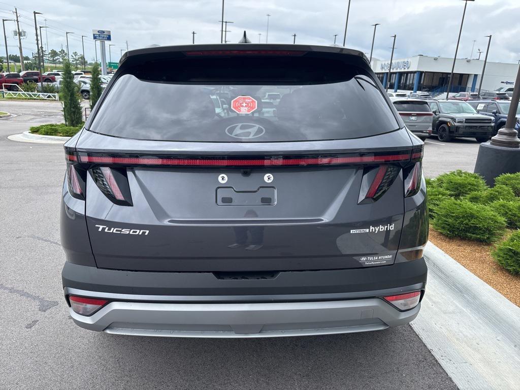 new 2025 Hyundai TUCSON Hybrid car, priced at $38,460