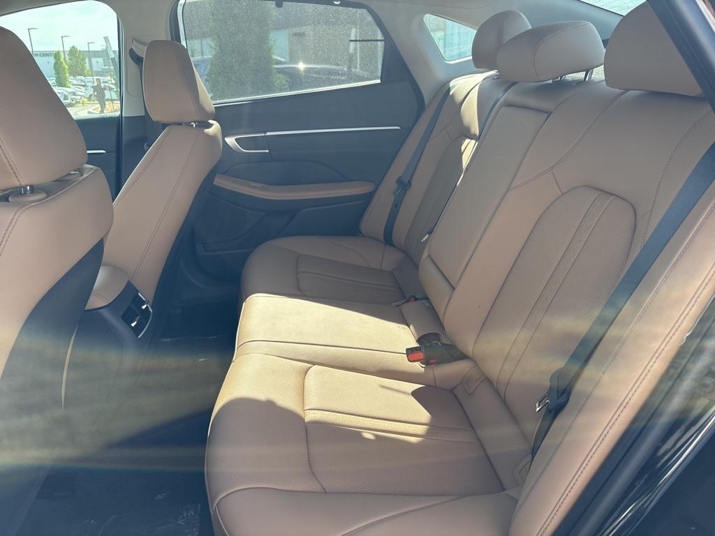new 2025 Hyundai Sonata Hybrid car, priced at $39,460