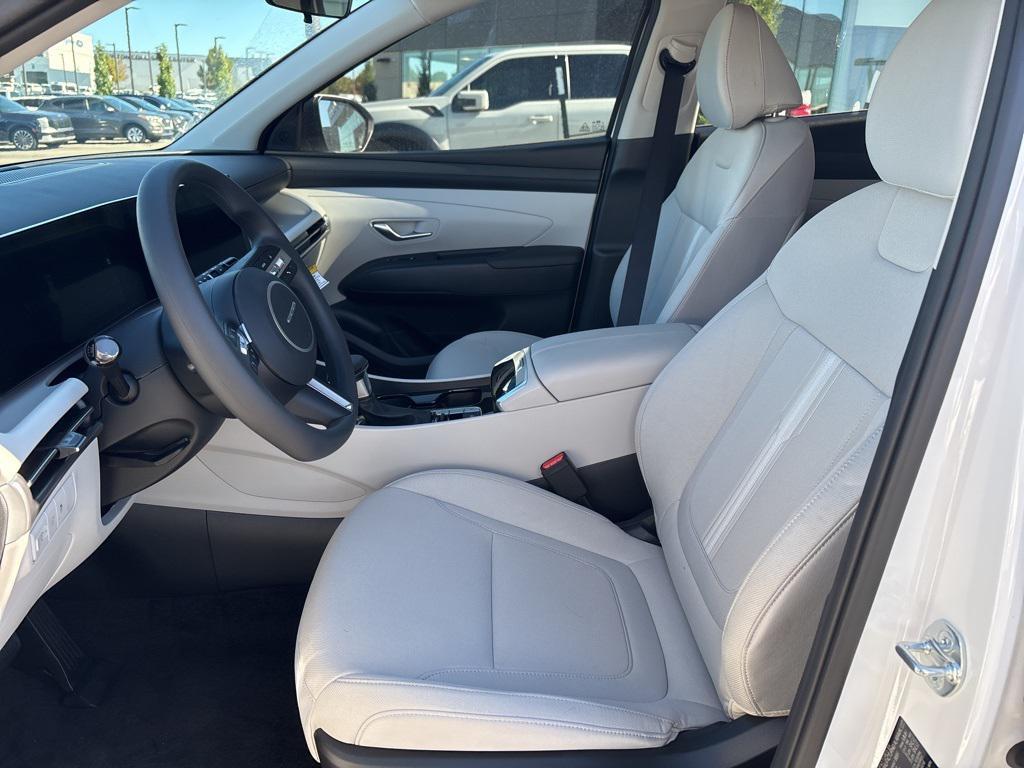 new 2026 Hyundai Tucson car, priced at $33,710