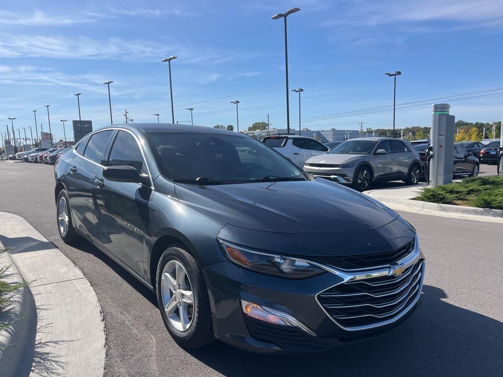 used 2019 Chevrolet Malibu car, priced at $12,888