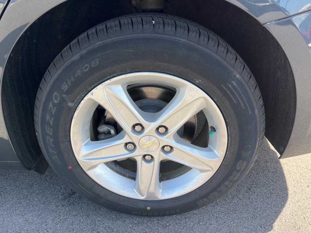 used 2019 Chevrolet Malibu car, priced at $12,888