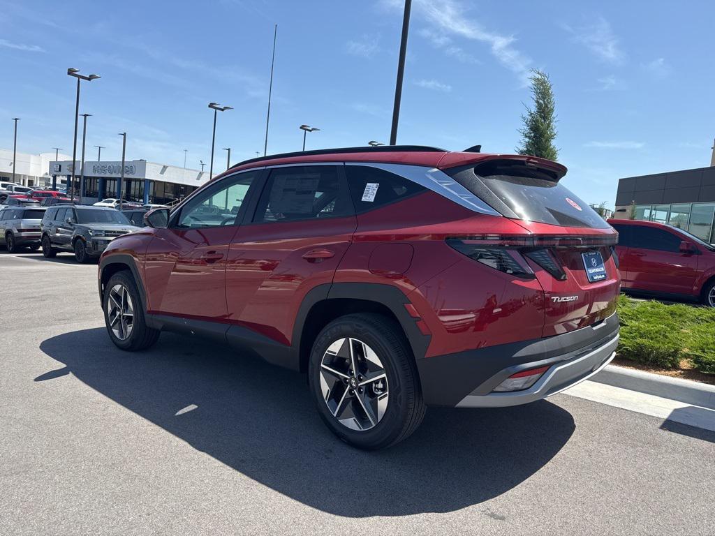 new 2025 Hyundai TUCSON Hybrid car, priced at $39,060