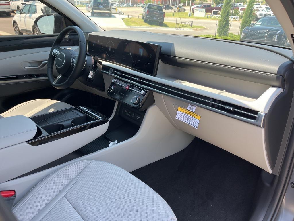 new 2025 Hyundai Tucson car, priced at $42,355