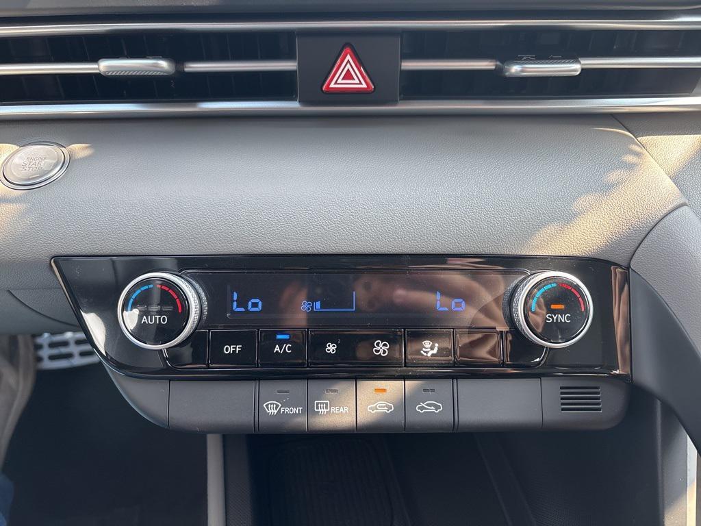 new 2025 Hyundai Elantra car, priced at $25,605