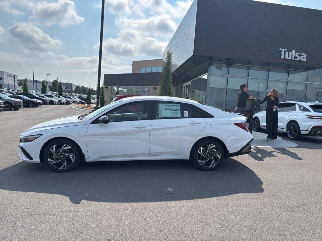 new 2025 Hyundai Elantra car, priced at $25,605