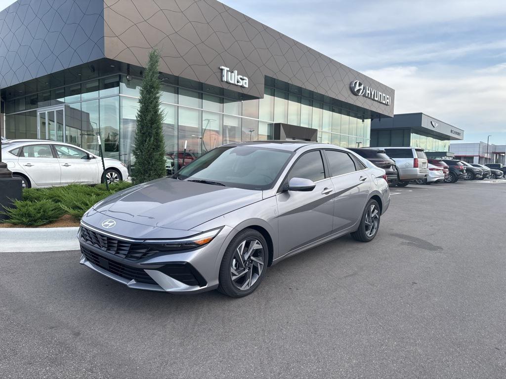 new 2025 Hyundai Elantra car, priced at $28,660