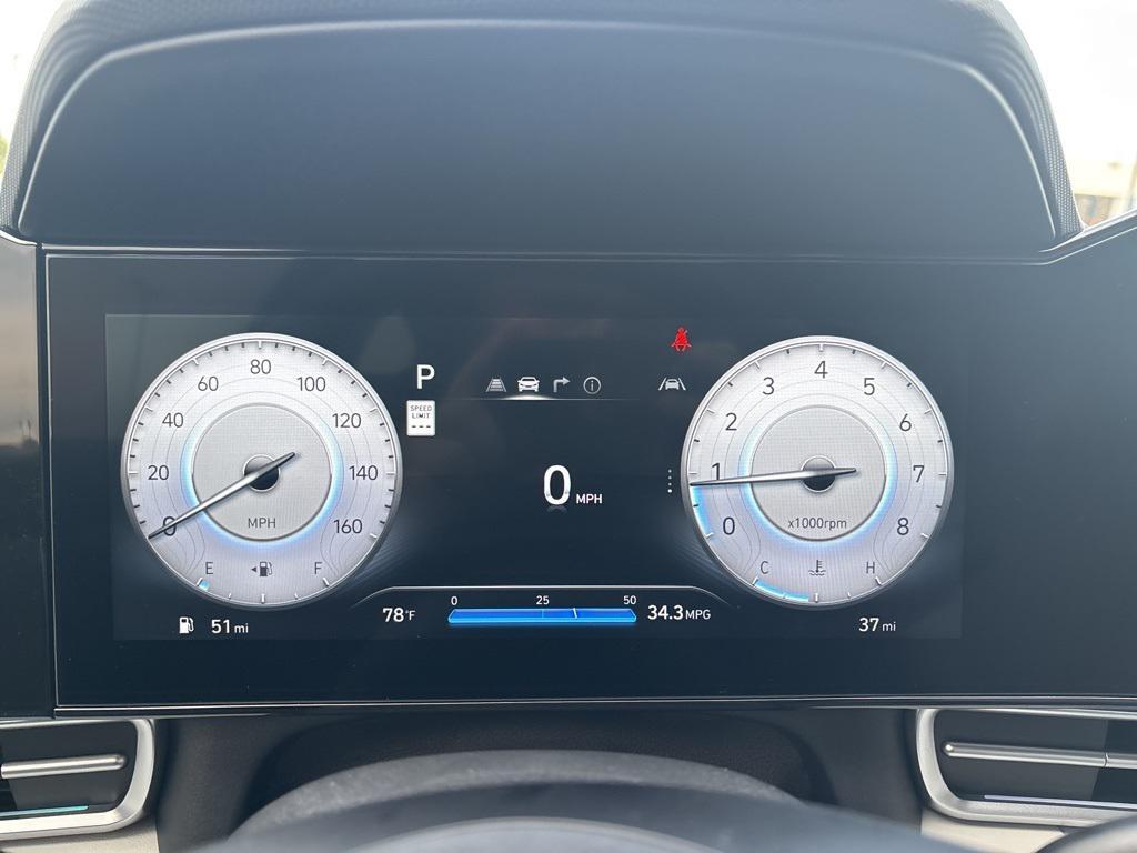 new 2025 Hyundai Elantra car, priced at $28,660