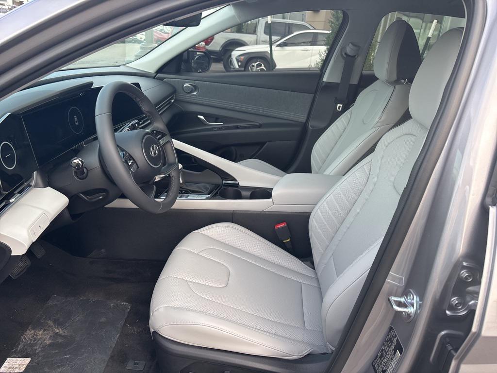 new 2025 Hyundai Elantra car, priced at $28,660