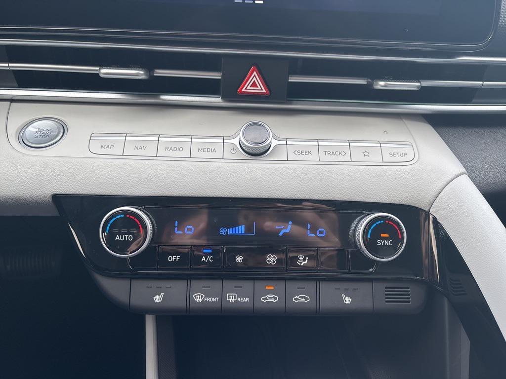 new 2025 Hyundai Elantra car, priced at $28,660